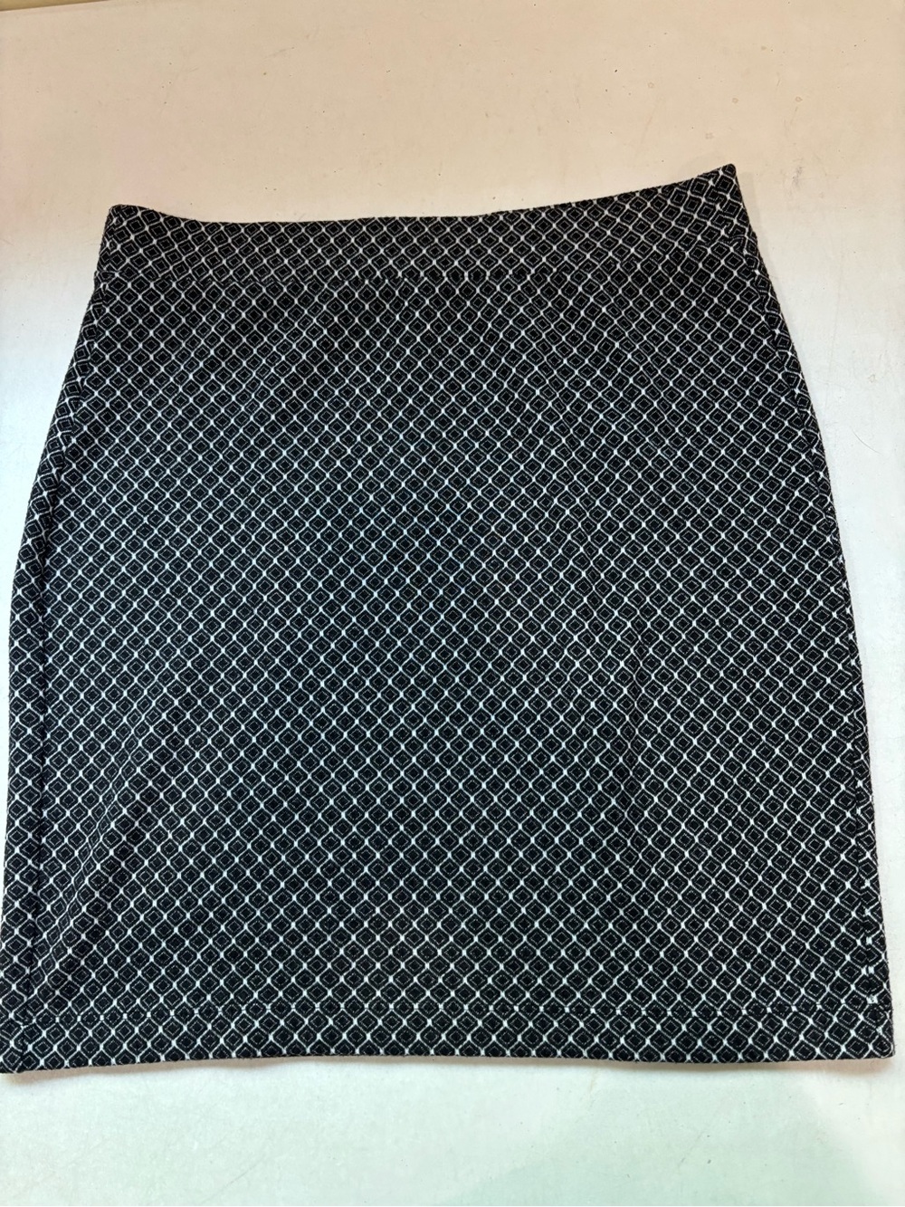 LOFT Black Pencil Skirt with White Lattice Pattern with elastic waist band